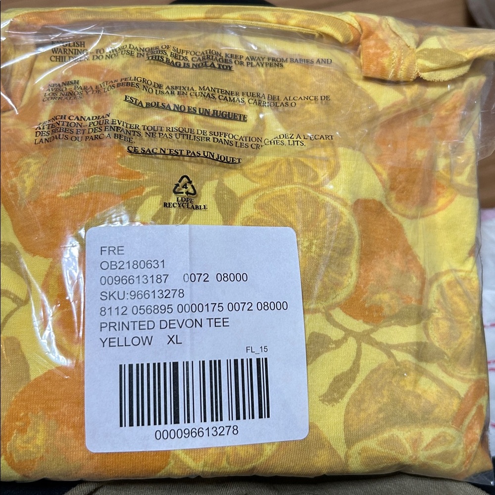 We The Free Yellow Citrus Print Short Sleeve Tee XL NWT - Picture 11 of 11